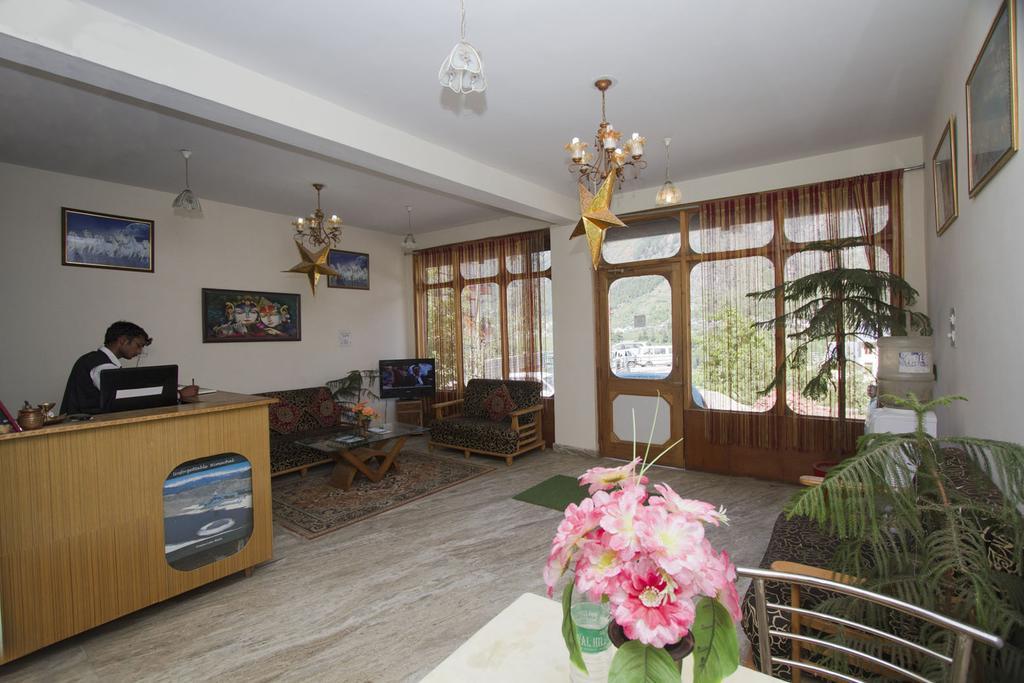 Hotel Ocean Inn Manāli Εξωτερικό φωτογραφία