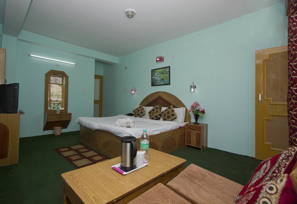 Hotel Ocean Inn Manāli Δωμάτιο φωτογραφία