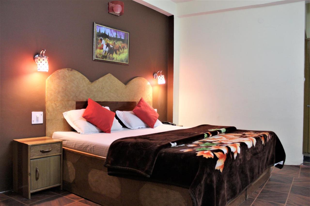 Hotel Ocean Inn Manāli Εξωτερικό φωτογραφία